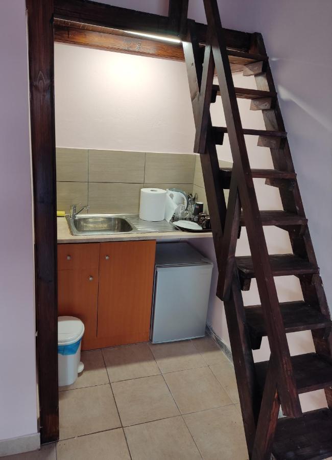 Nikolettas Studios Traditional House باراديسيون المظهر الخارجي الصورة