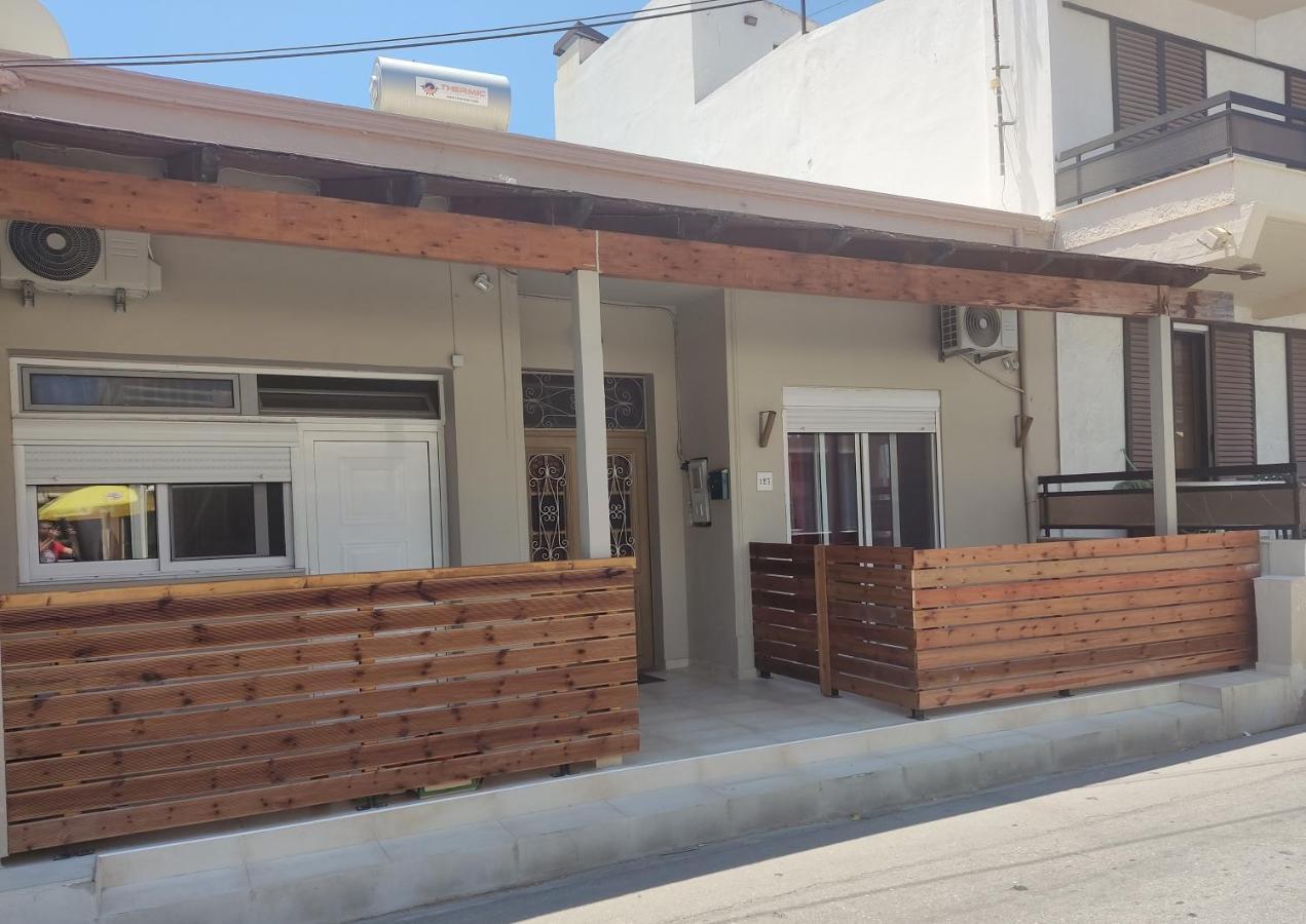 Nikolettas Studios Traditional House باراديسيون المظهر الخارجي الصورة